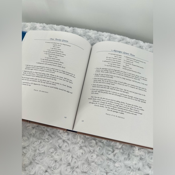 Vintage Bob Ross The Joy of Painting Hardback Book - Picture 3 of 5